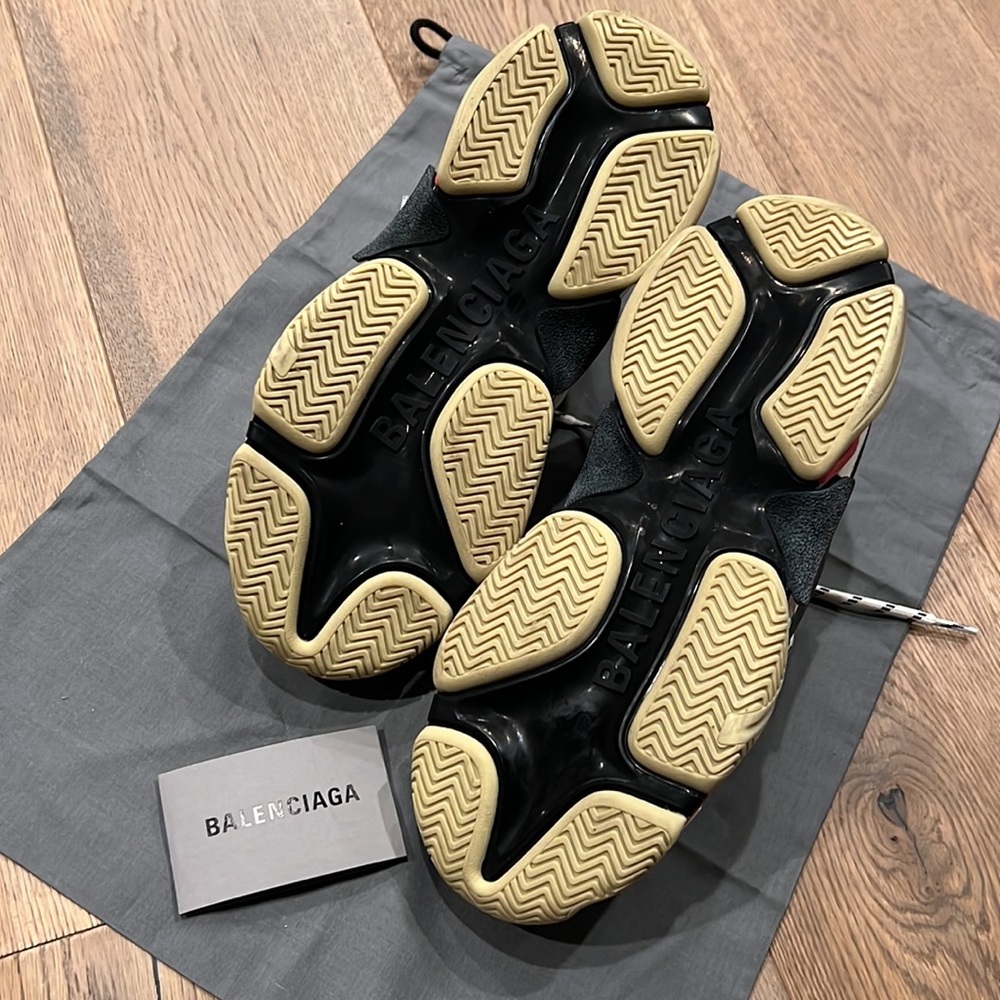🔹BALENCIAGA TRIPLE S TRAINERS - Picture 11 of 16